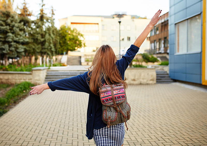 Protect Your Back in Style: Finding Your Perfect Leather Bag Companion