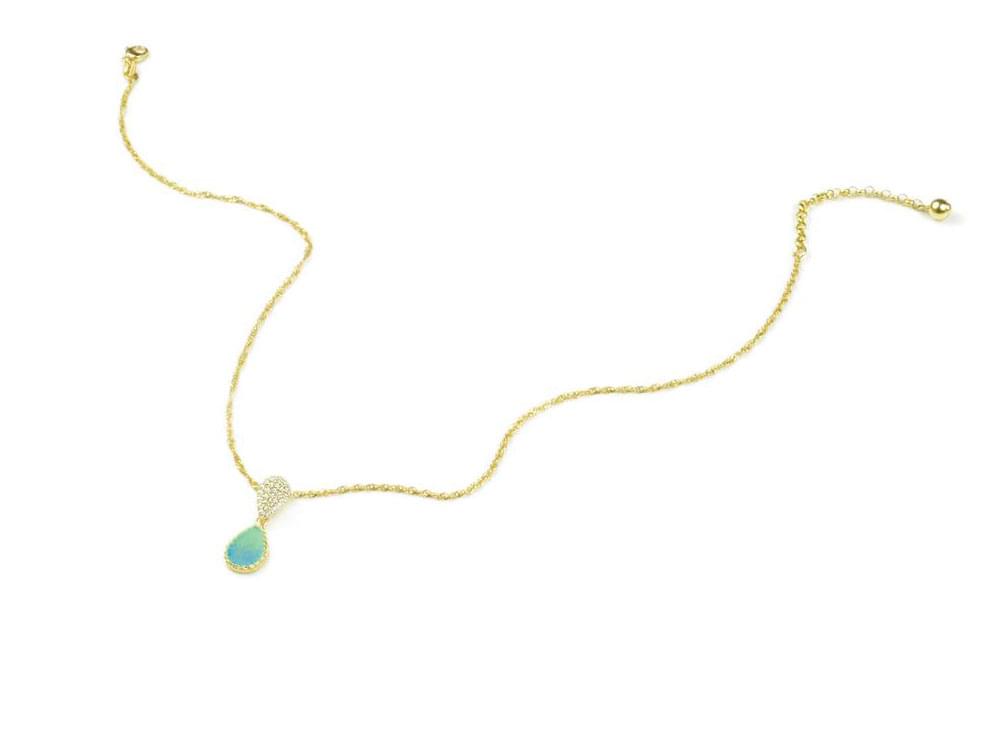 Chiarezza Leaf Necklace - Simple, delicate, pendant style necklace